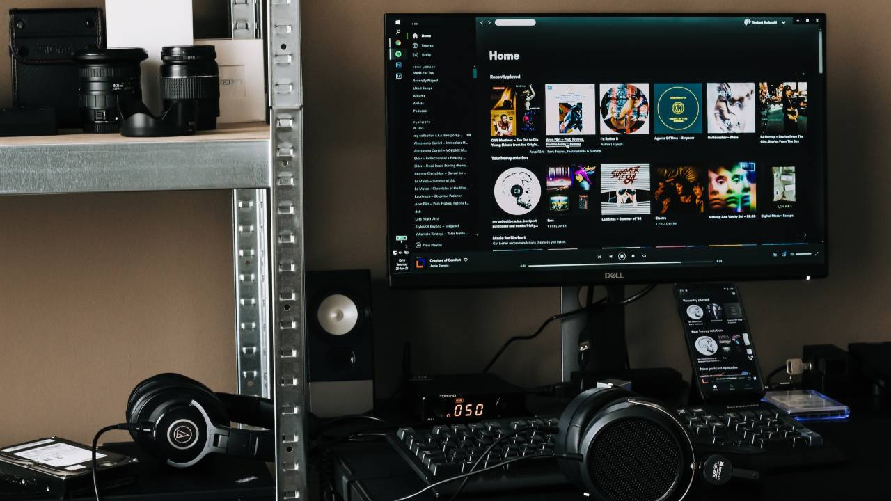 10 Websites to Submit Your Music to Spotify Playlists for Free