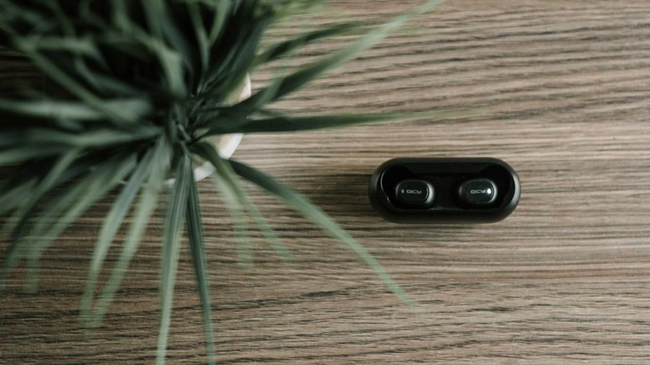 How to find Spotify playlists to submit to in 2026